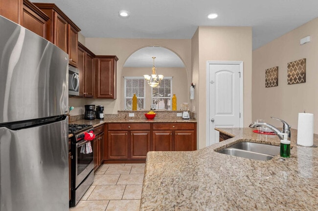 Building Photo - 4313 Acorn Ct