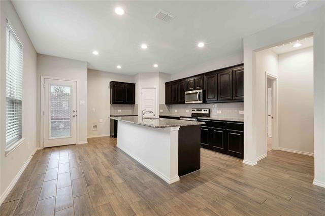 Building Photo - 1905 Winecup Dr