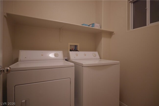 Building Photo - 6026 Alachua St