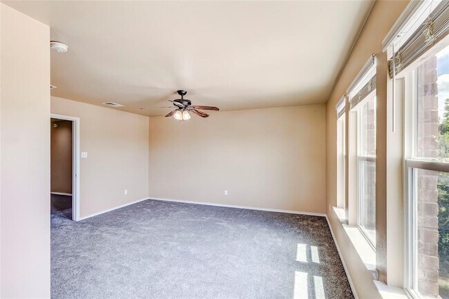 Building Photo - 9104 Single Bnd Trl