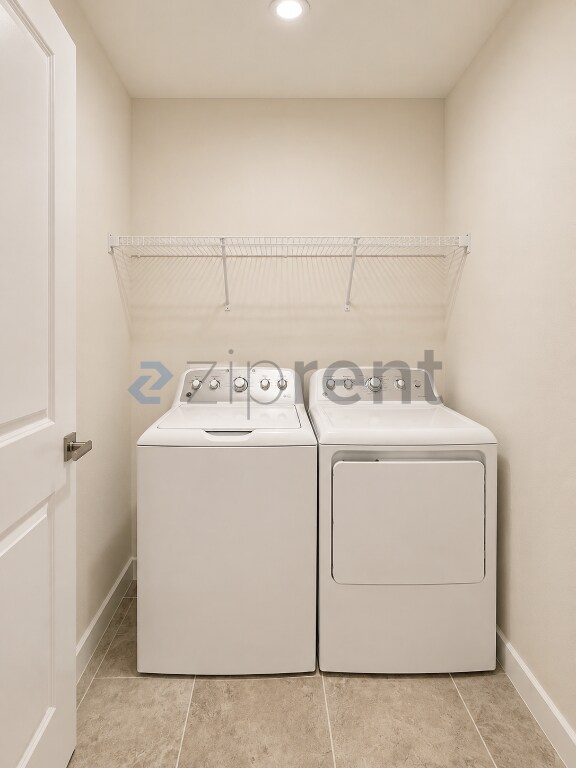 Building Photo - Unit