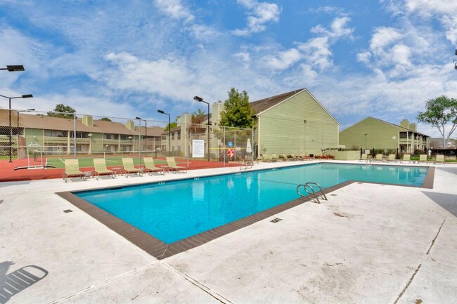 Building Photo - 14777 Wunderlich Dr