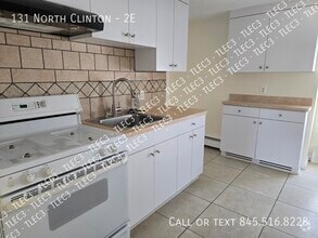 Building Photo - 131 North Clinton-2E