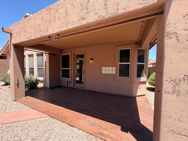 Building Photo - 15844 S 23rd Pl