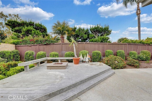 Building Photo - 16 Sycamore Creek