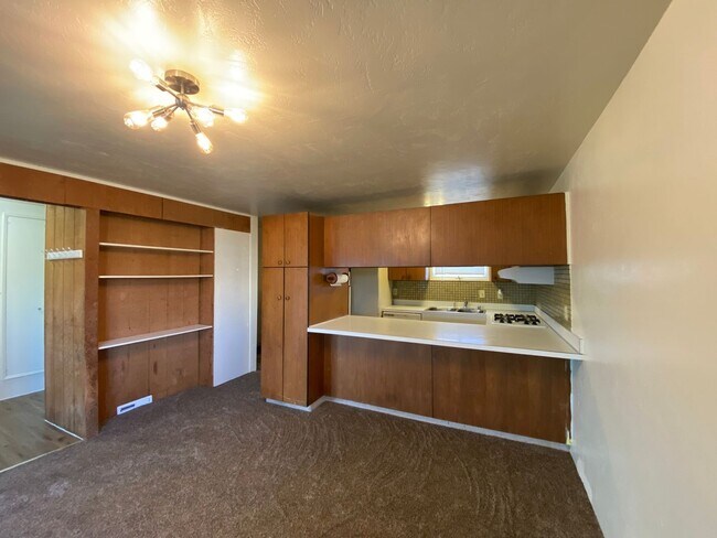 Building Photo - 2602 Eide St