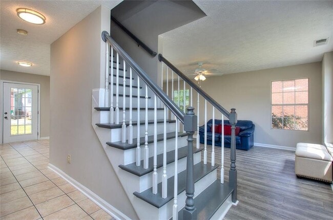 Building Photo - 4450 Anderson Rd