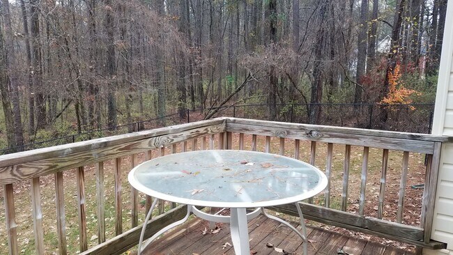 Building Photo - Charming 3 bedroom home in Acworth