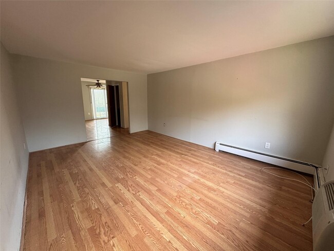 Building Photo - 44 Tanager Rd