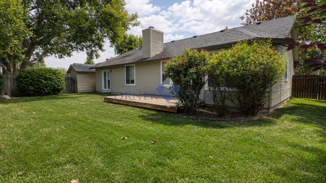 Building Photo - 5537 N Tumbleweed Pl