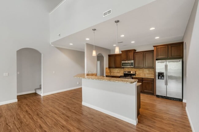 Building Photo - 2420 Boulder Springs Dr