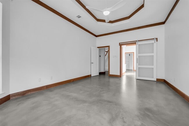 Building Photo - 106 N Floral Leaf Cir