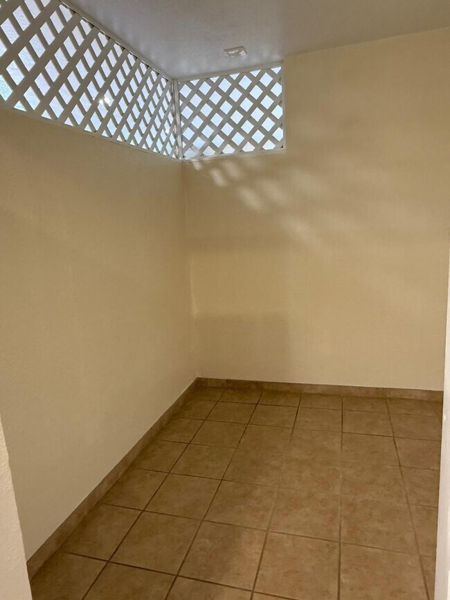 Building Photo - 1259A Morena Blvd