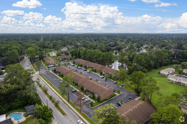 Lakes Edge At Mandarin - 3737 Loretto Rd Jacksonville FL 32223 ...