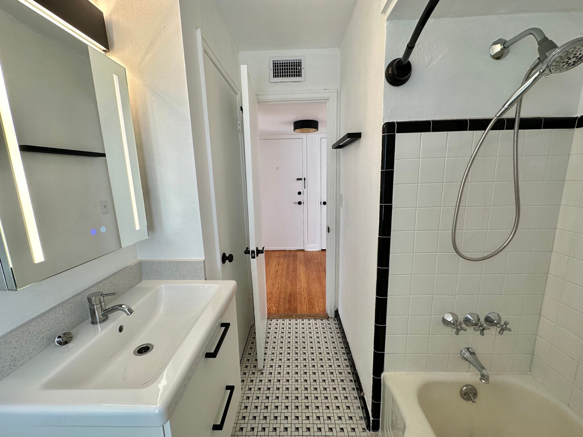 Building Photo - 4950 N Port Washington Rd