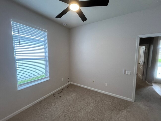 Building Photo - 13244 Strode Ln