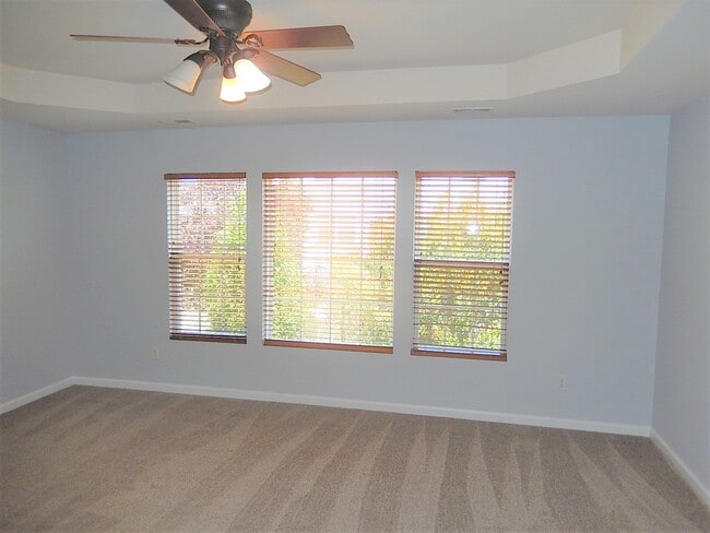 Building Photo - 304 Millicent Way