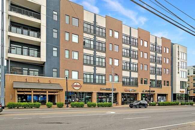 Primary Photo - 8th South Condo - Near Soccer Stadium