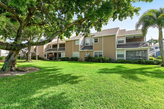 Building Photo - 5292 Buckhead Cir