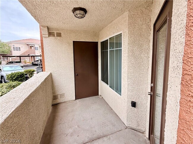 Building Photo - 9303 Gilcrease Ave