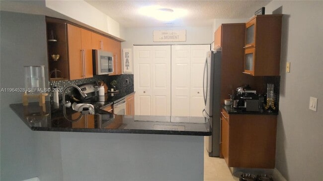 Building Photo - 12614 SW 54th Ct