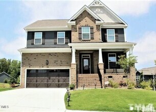 Building Photo - 5 Bedroom and a Bonus Room Single Family i...