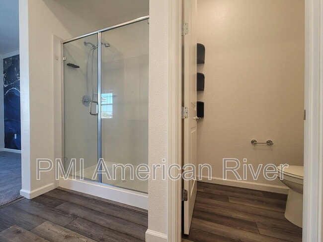 Building Photo - 4371 Garonne Walk