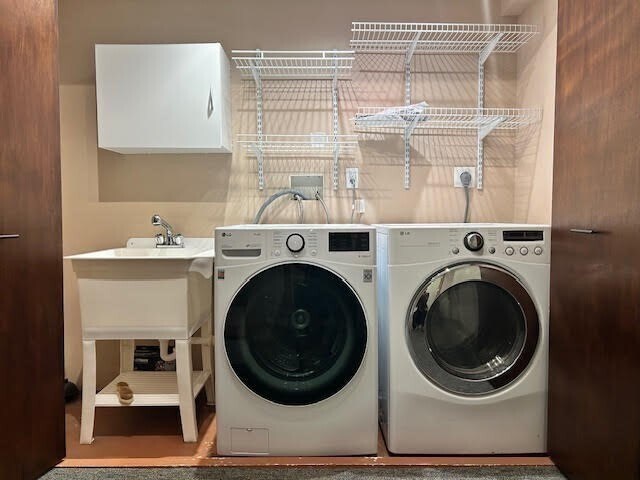 Building Photo - 12 Lawrence Rd