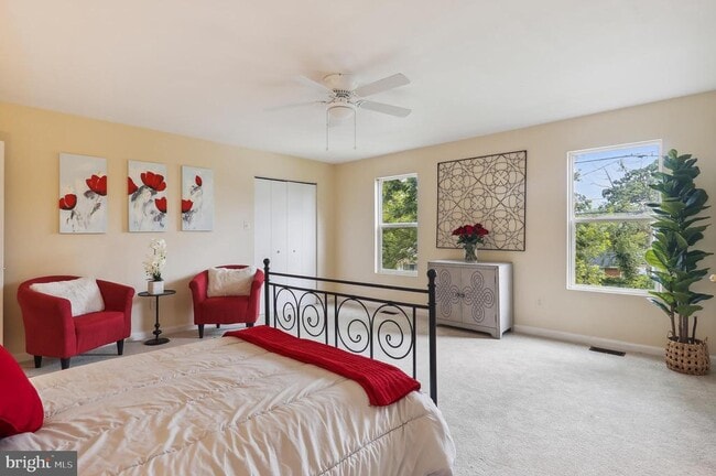 Building Photo - 517 Carmody Hills Dr