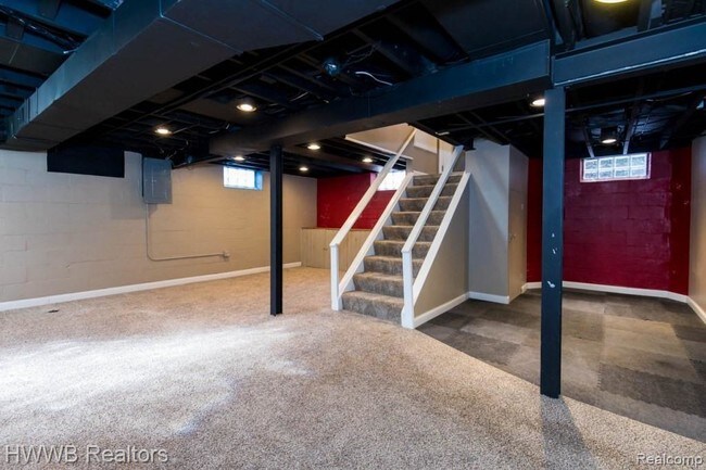 Building Photo - 1899 Hunt Club Dr