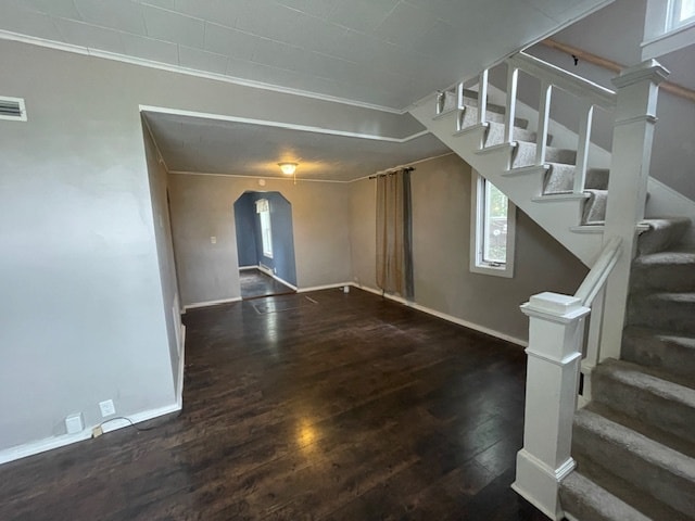 Building Photo - 718 3rd St SE