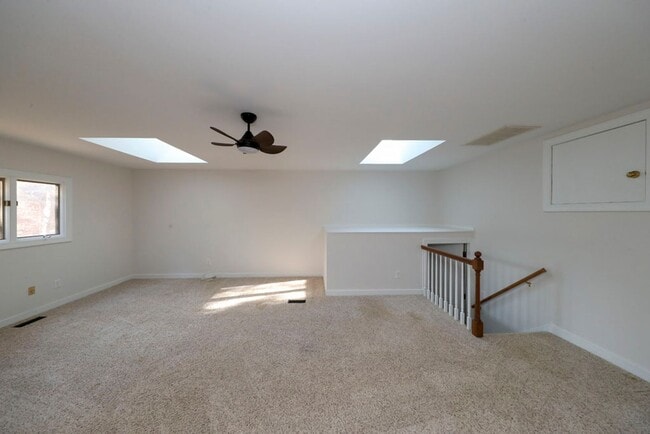 Building Photo - Luxury Kingsmill Treehouse Retreat | 7BR Custom Home with Private Suite
