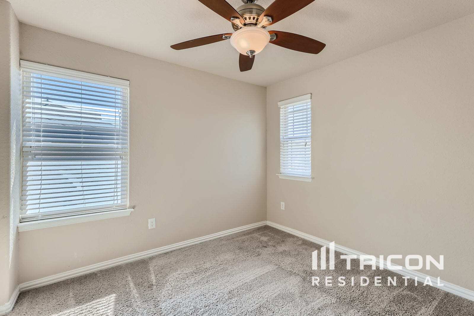 Building Photo - 9731 Marbach Crest