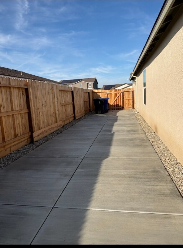 Building Photo - 8801 Scintilla Ave