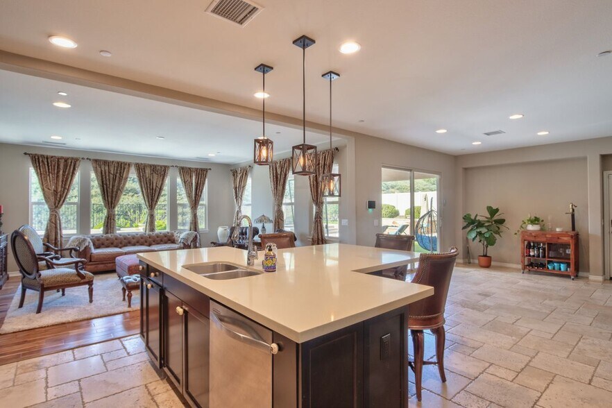 Building Photo - 32640 Cougar Pass Ct