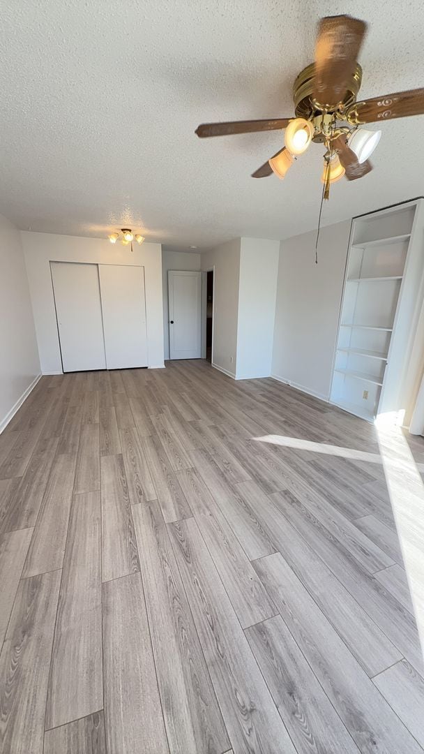 Building Photo - 1374 Maple Dr