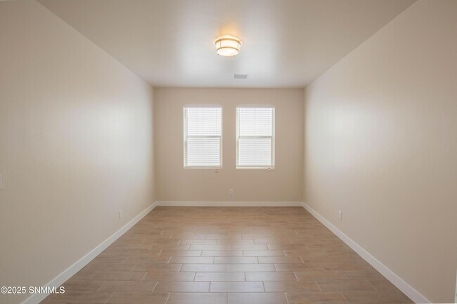 Building Photo - 3883 Heartland Lp