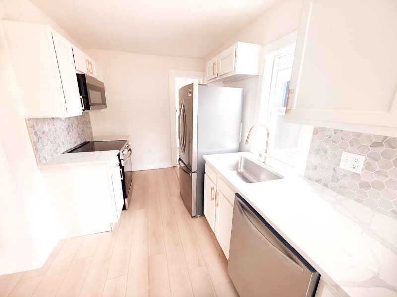 Building Photo - 509 11th St