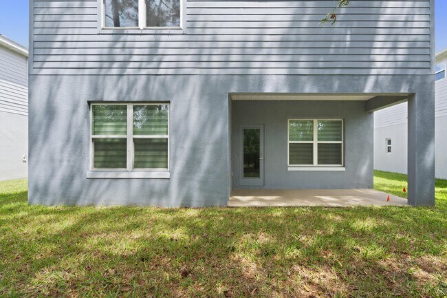 Building Photo - 692 NE Turtleback Trail