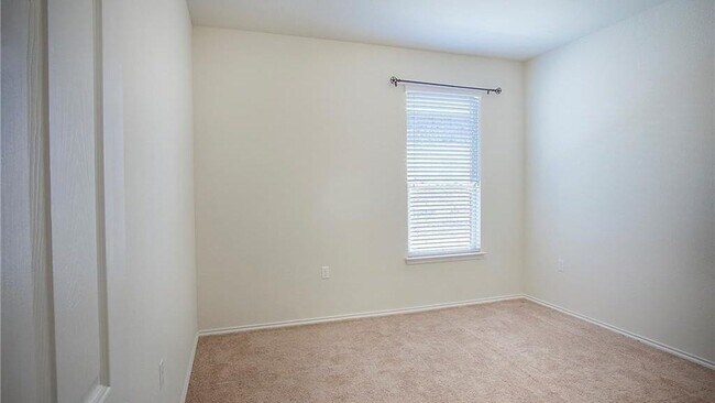 Building Photo - 7200 Longford Trail