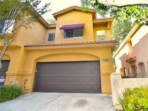 Building Photo - 2090 Villa Del Lago Dr