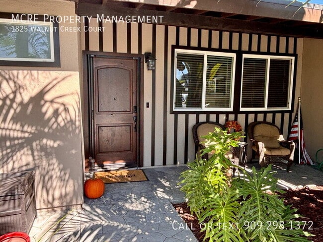 Building Photo - 1825 Walnut Creek Ct