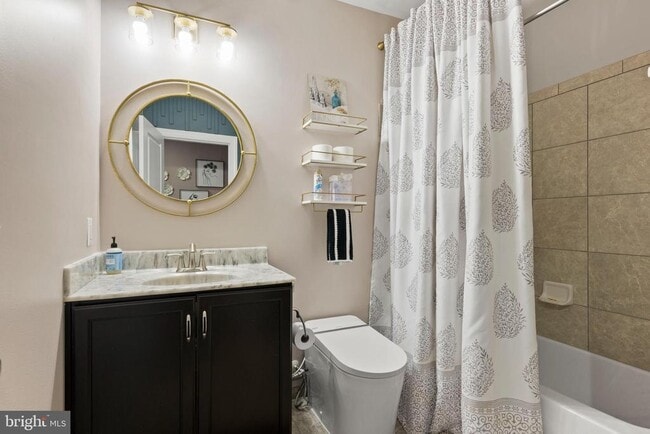 Building Photo - 607 Somerstown St