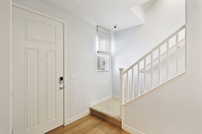 Building Photo - 11638 Quail Rise St