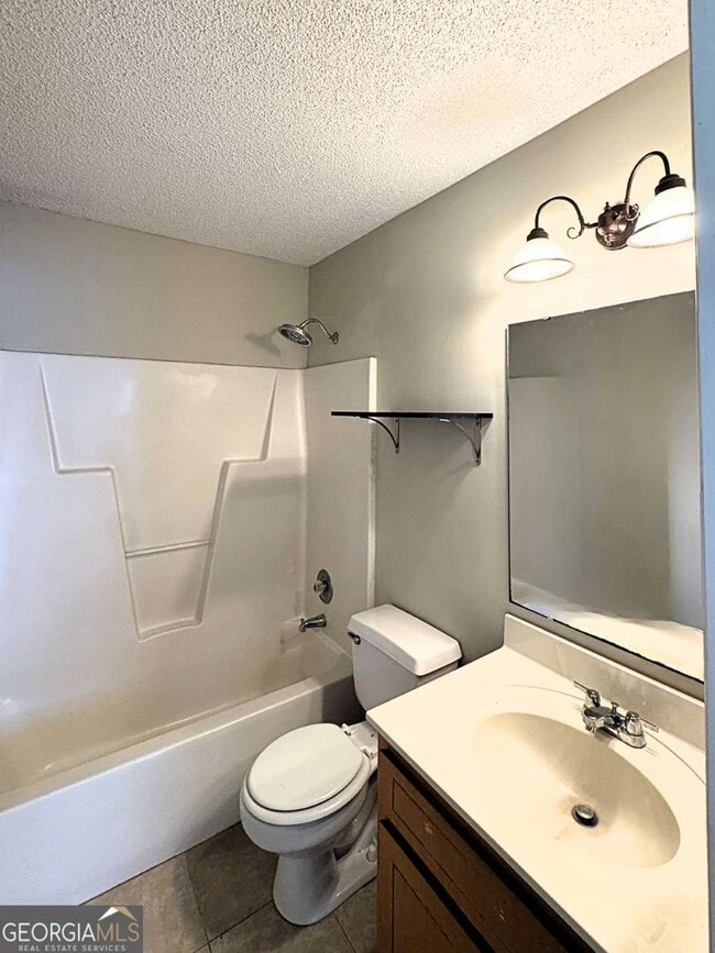 Building Photo - 502 Sunnyside Ct