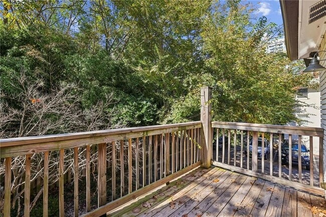 Building Photo - 48 Peachtree Ave NE