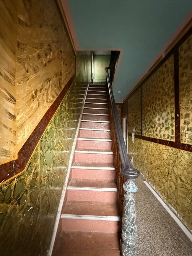 Building Photo - 2264 Pacific St