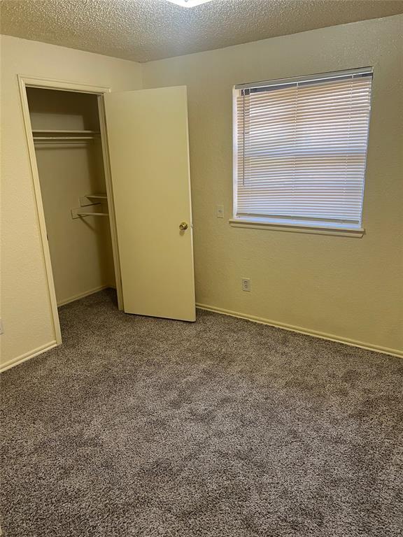 Building Photo - 2812 N Peniel Ave