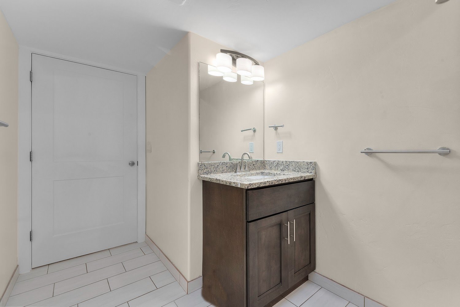 Building Photo - 10454 S Golden Willow Dr