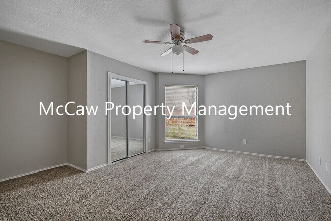 Building Photo - 1414 White Way